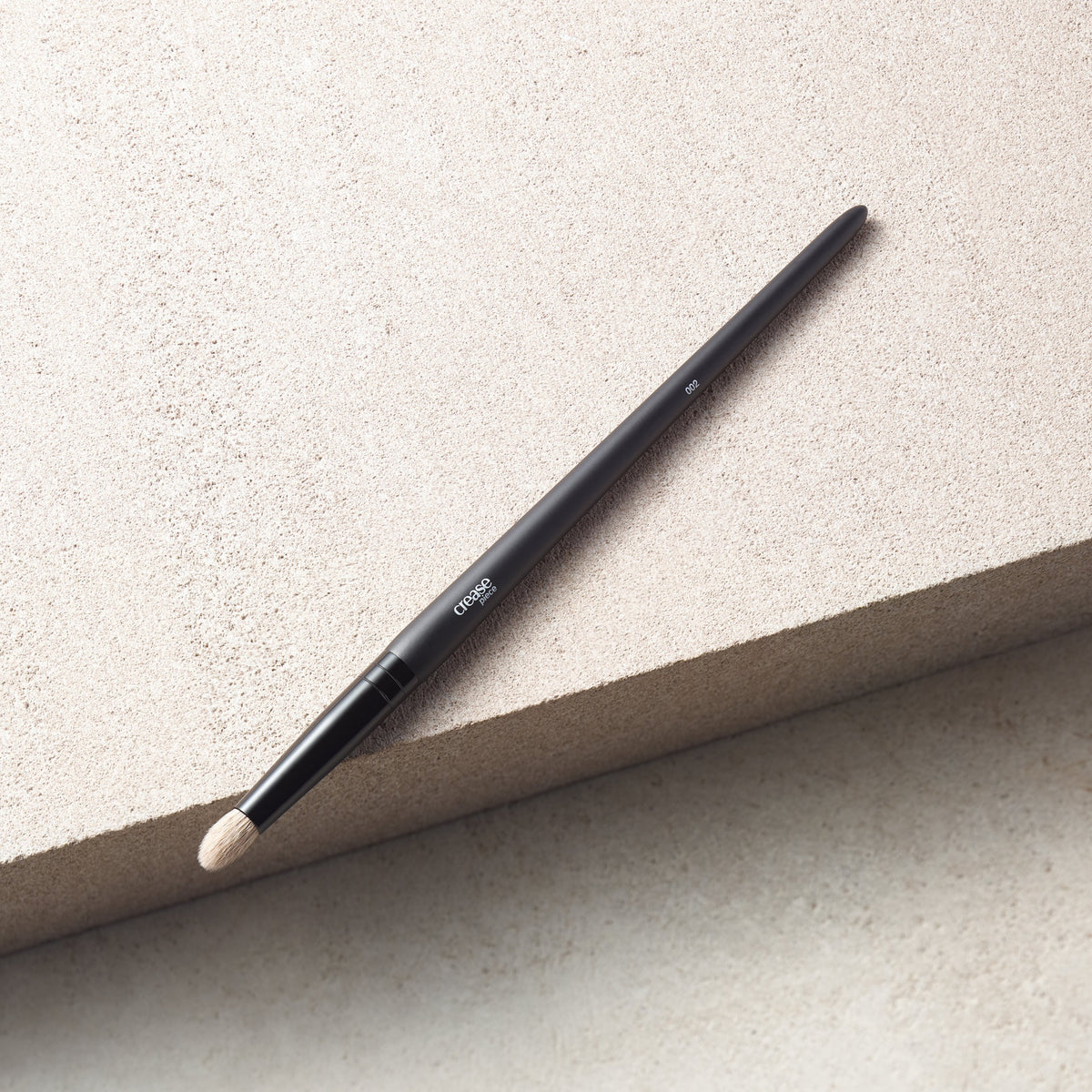 新品未使用 strainia Care Straight BrushAZ-771 Amazon.com: Honest Beauty Blending Crease Eyeshadow Brush